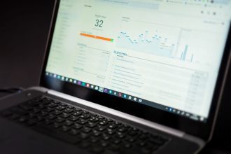 Outils référencement Google : guide pratique pour comprendre et choisir la bonne solution