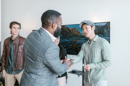 comment rencontrer des entrepreneurs : guide pratique pour comprendre l'essentiel